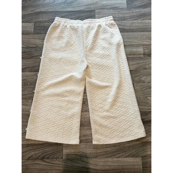 Simply Southern XXL Ivory Quilted Capri Pants Pearl Jewel Rhinestone Embellished - Picture 4 of 11